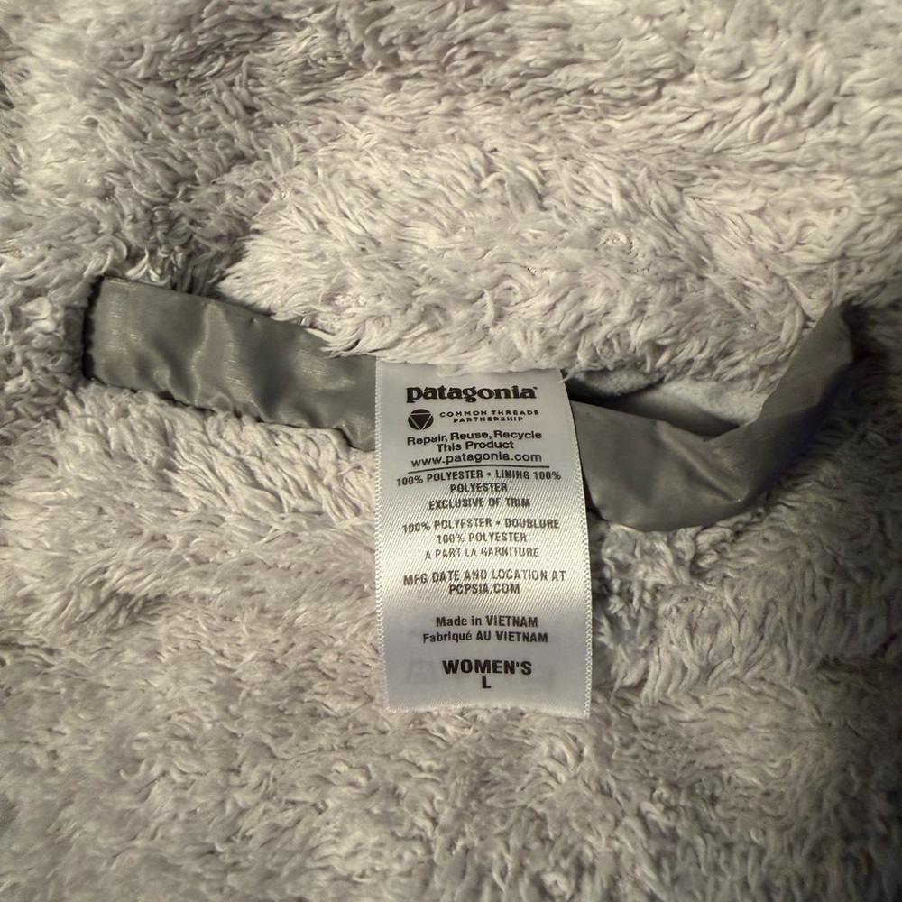 PATAGONIA W’s LOS LOBOS REVERSIBLE VEST - Picture 2 of 9
